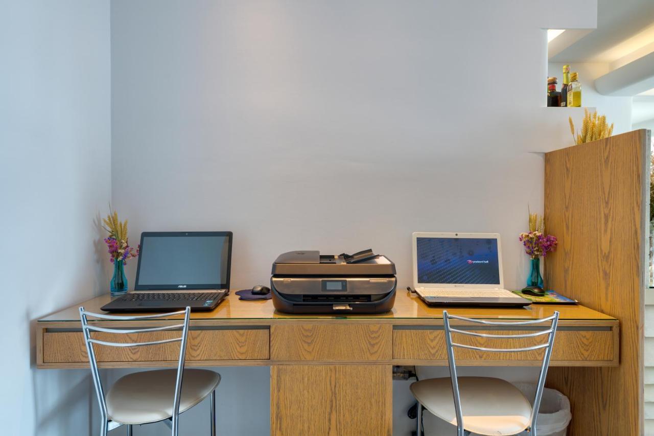 Otel Lithos By Spyros & Flora 4*