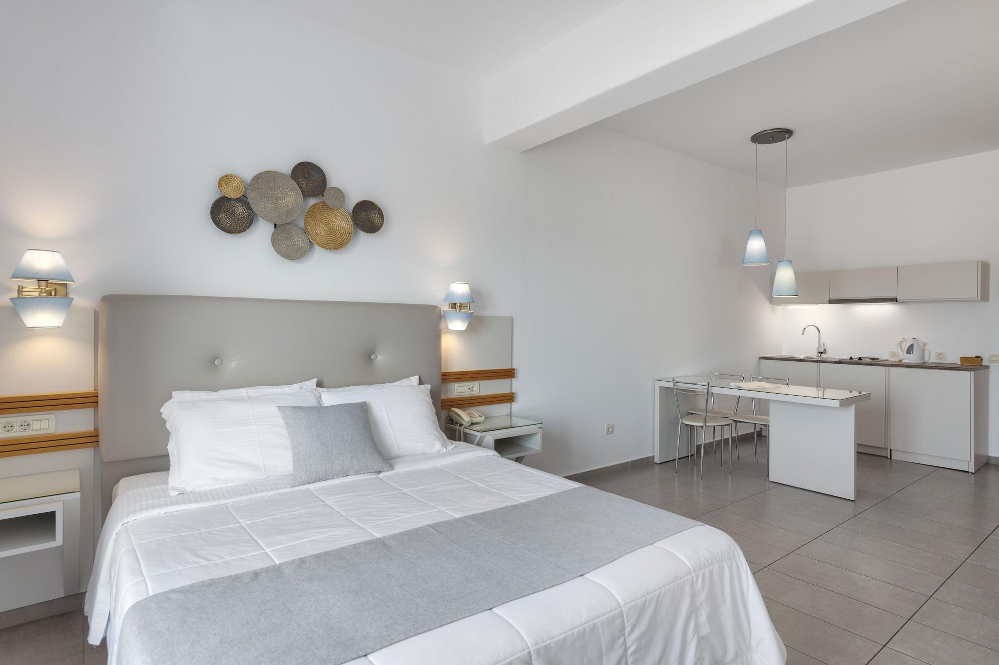 מלון Lithos By Spyros & Flora 4*