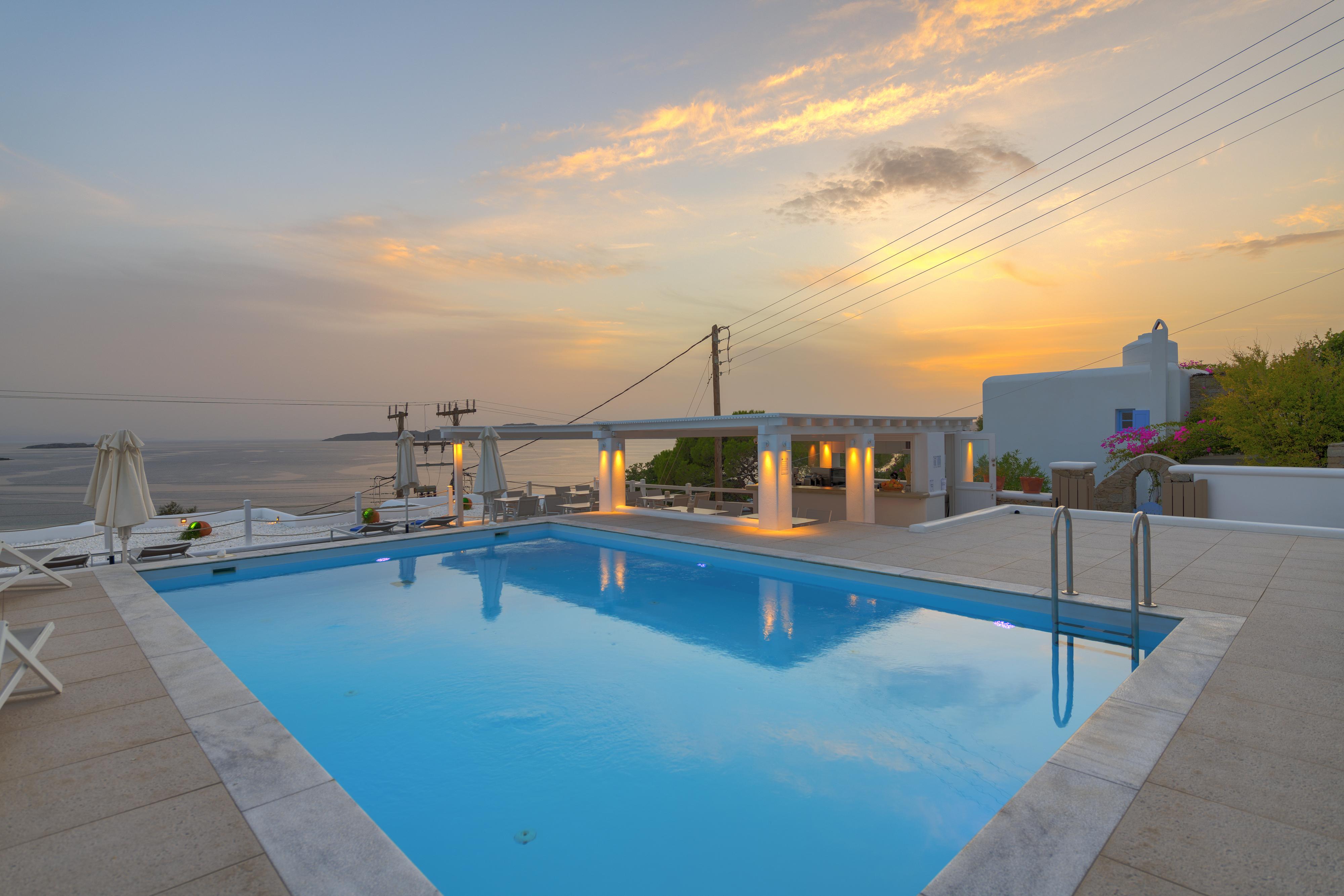 Otel Lithos By Spyros & Flora 4*